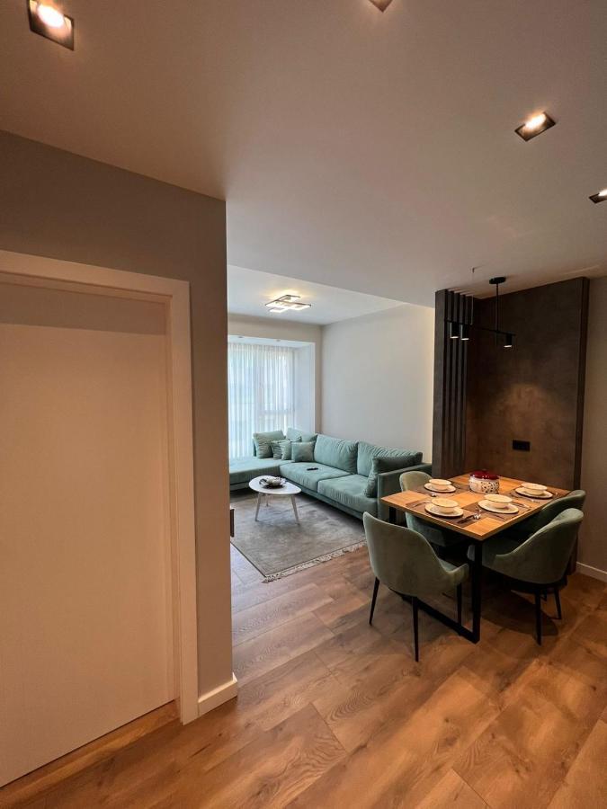Aia Suites & Apartments 地拉那 外观 照片