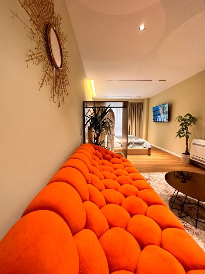 Aia Suites & Apartments 地拉那 外观 照片
