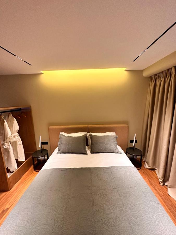 Aia Suites & Apartments 地拉那 外观 照片