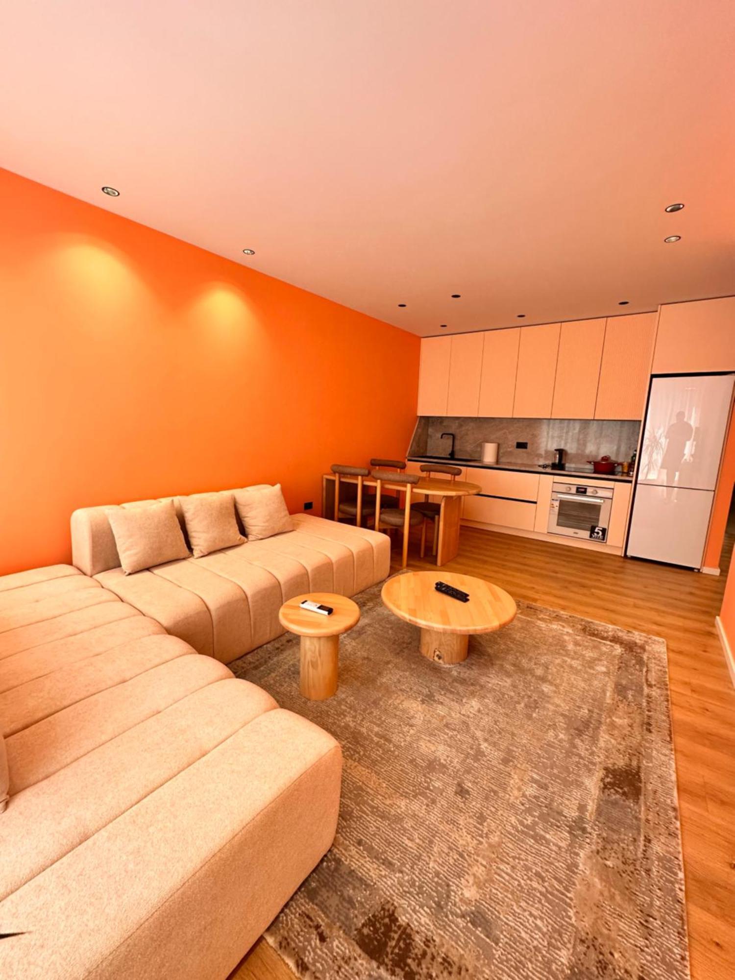 Aia Suites & Apartments 地拉那 外观 照片